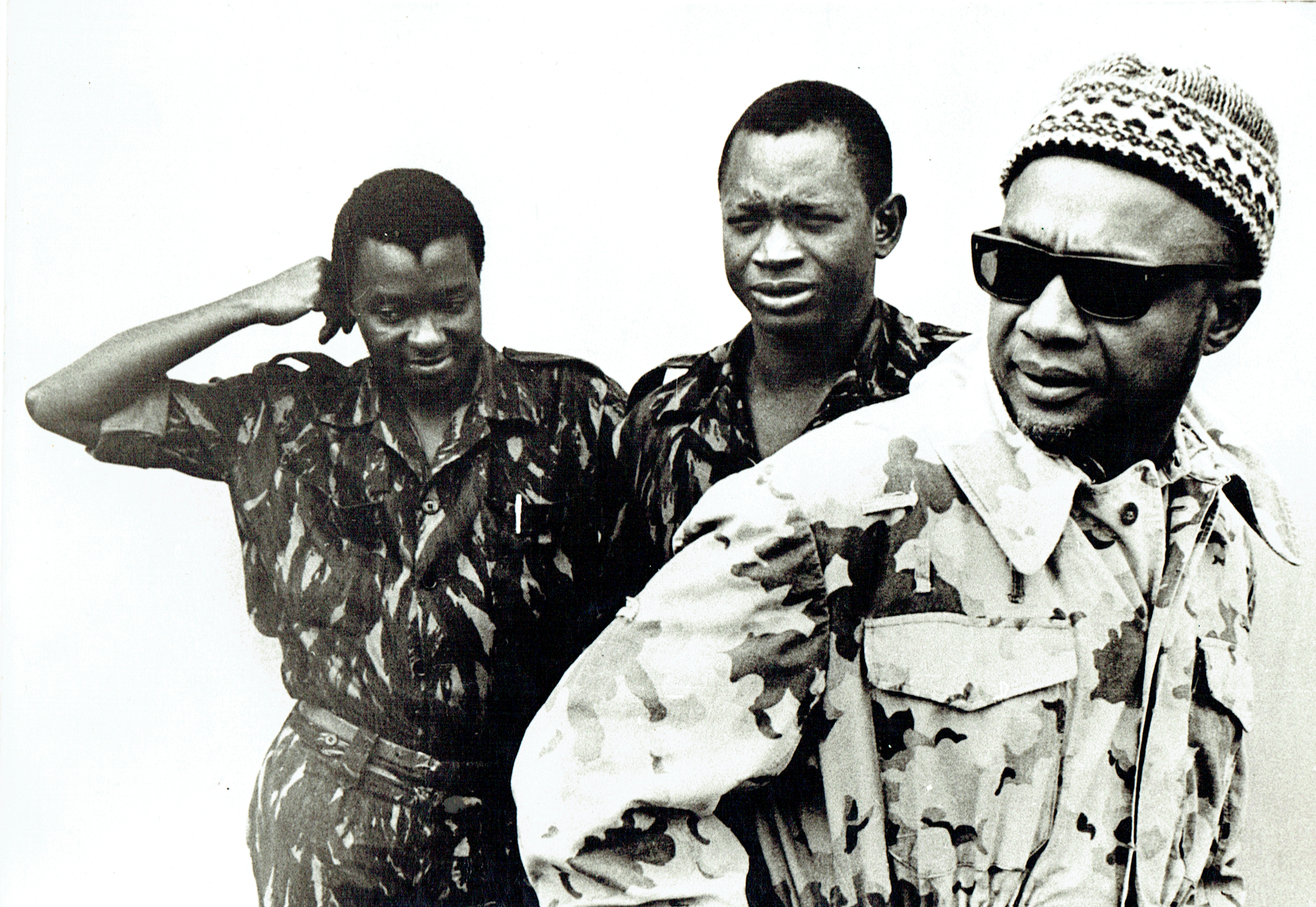 Amílcar Cabral com o Chico Mendes e Osvaldo Vieira em Bokét – 1971