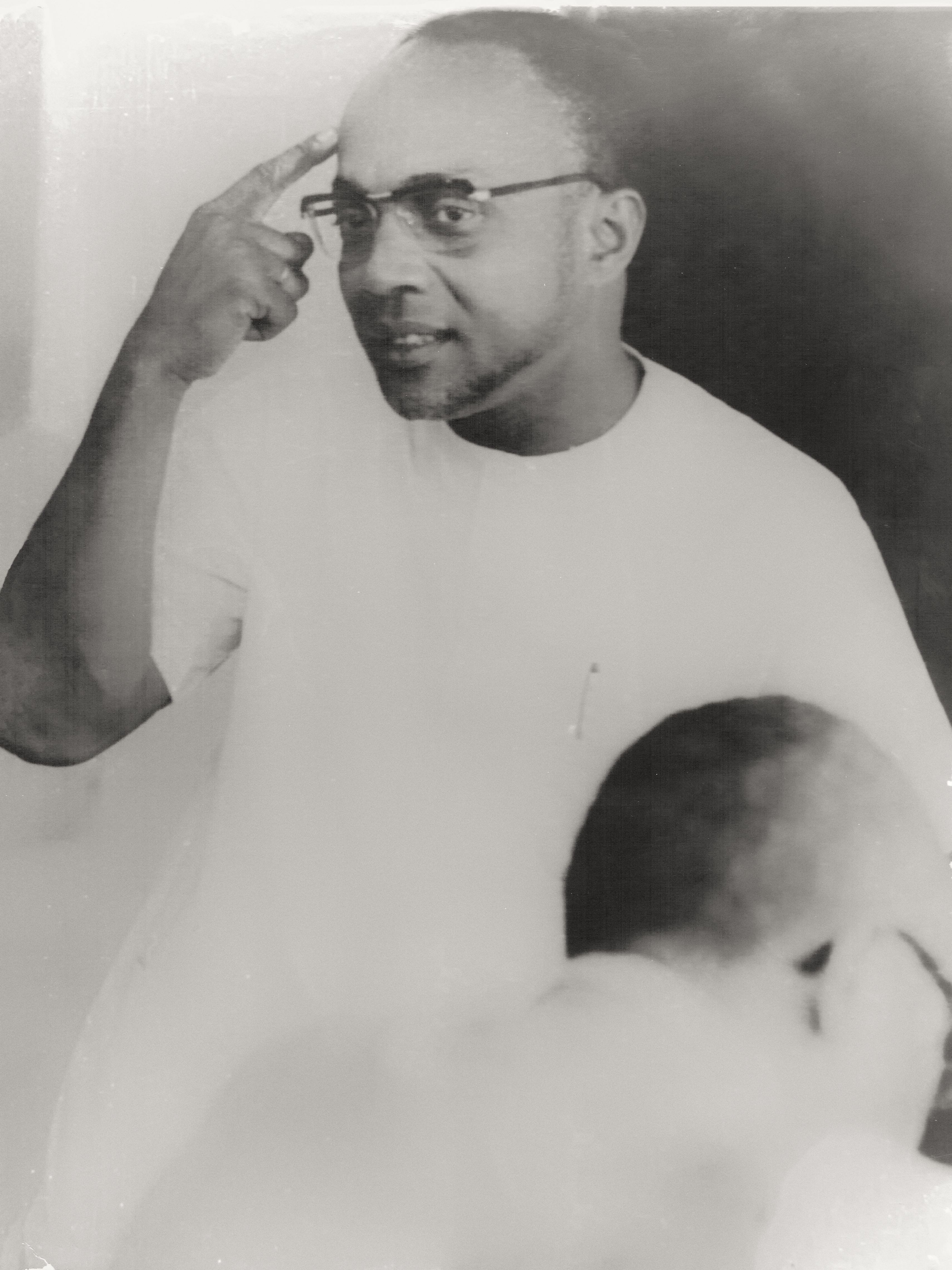 Seminário de quadros de 1969 em Conacry-De costa Vasco Cabral